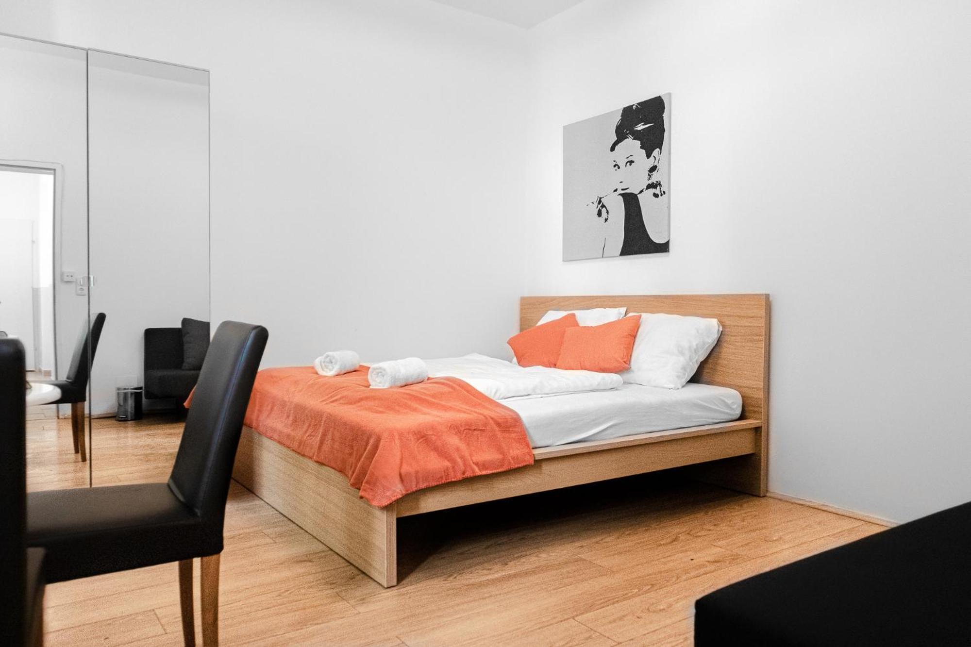 Relaxing 2-Bed Apartment For Extended Visits Vienna Esterno foto